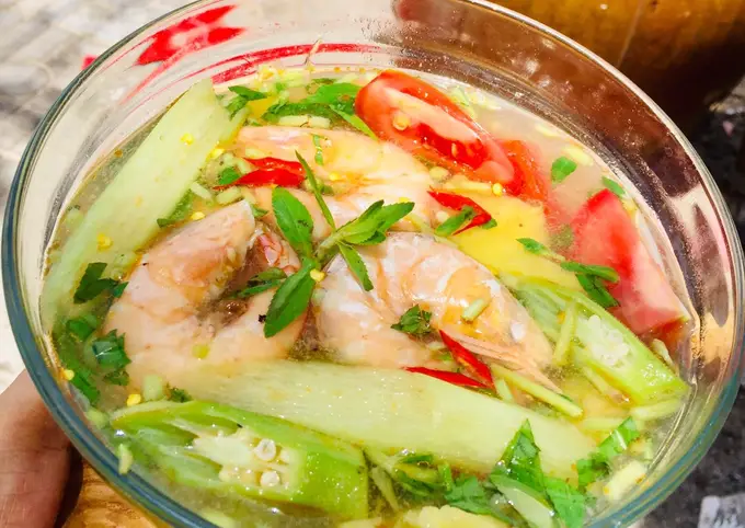 CANH CHUA TÔM, BẠC HÀ VÀ ĐẬU BẮP