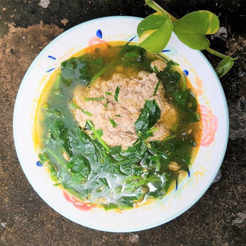 MỒNG TƠI NẤU CANH CUA ĐỒNG