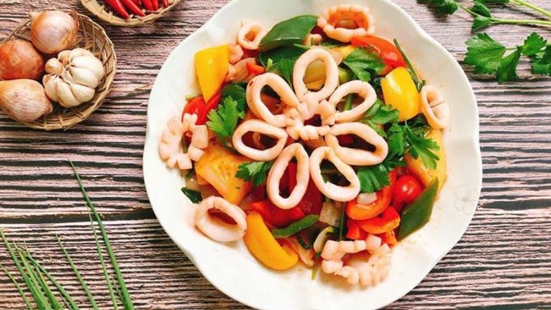 ỚT CHUÔNG XÀO MỰC
