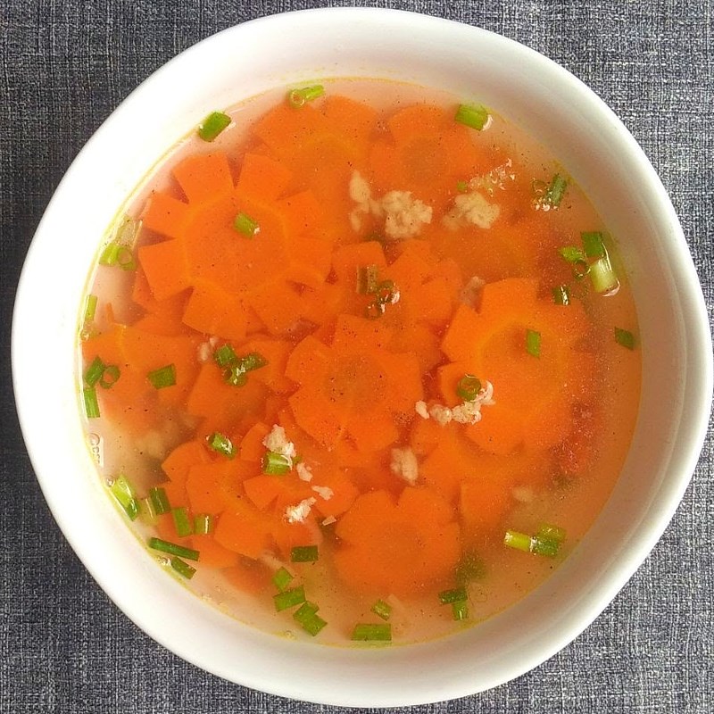 CÀ RỐT NẤU CANH THỊT BĂM