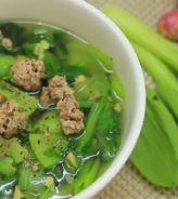 CẢI THÌA NẤU CANH THỊT BẰM