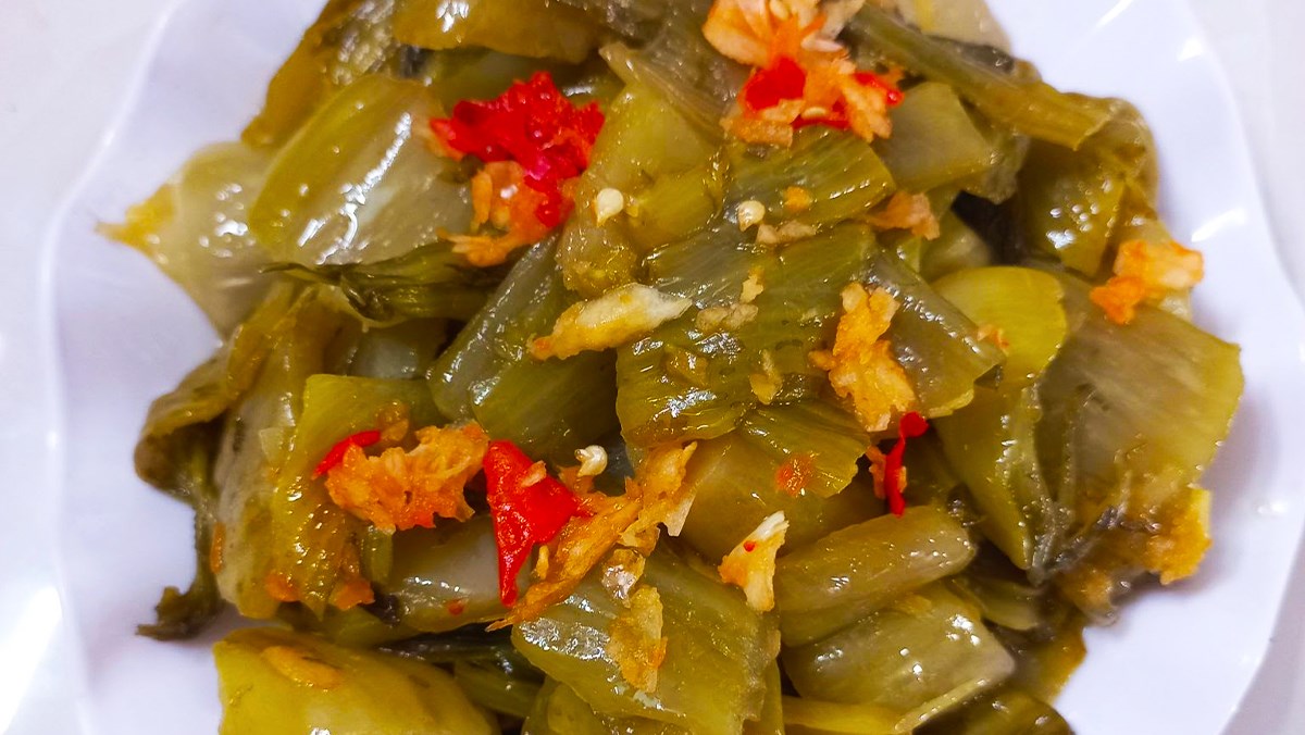 DƯA CẢI CHUA XÀO TỎI