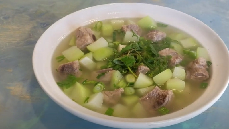 CANH SUSU SƯỜN HEO