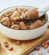 ĐUÔI HEO HẦM ĐẬU PHỘNG