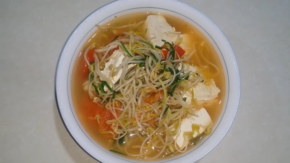 CANH CHUA CÁ RÔ PHI LÁ GIANG