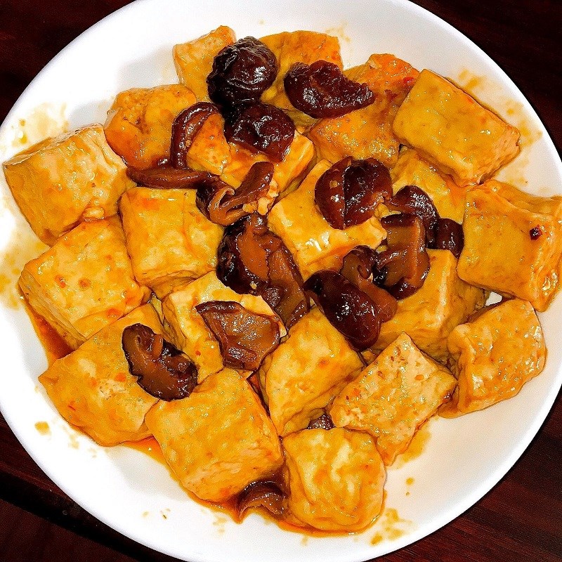 NẤM ĐÔNG CÔ KHO ĐẬU Hũ