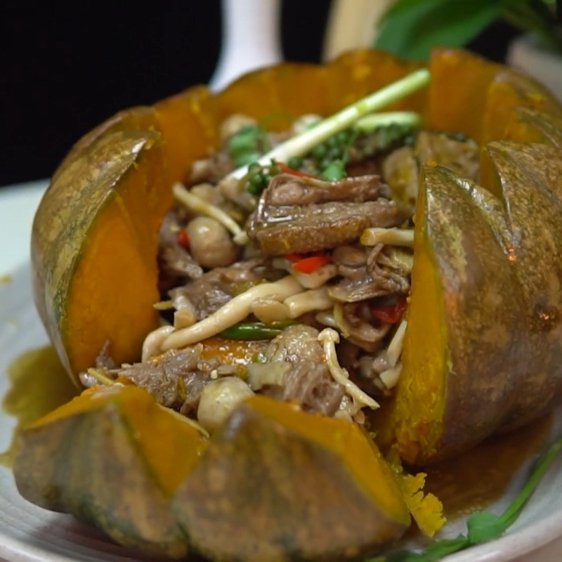 VỊT HẦM BÍ ĐỎ