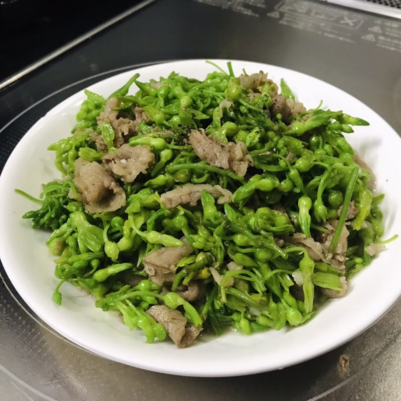 BÔNG THIÊN LÝ XÀO THỊT BÒ